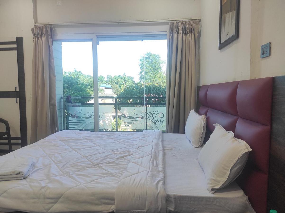 Hotel Sg Hub Tower Margherita Екстер'єр фото