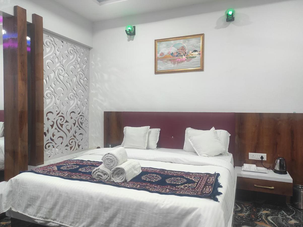 Hotel Sg Hub Tower Margherita Екстер'єр фото