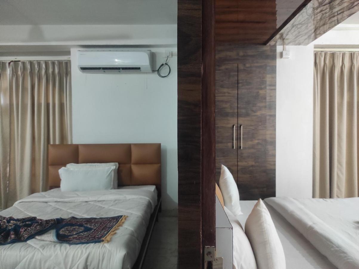 Hotel Sg Hub Tower Margherita Екстер'єр фото