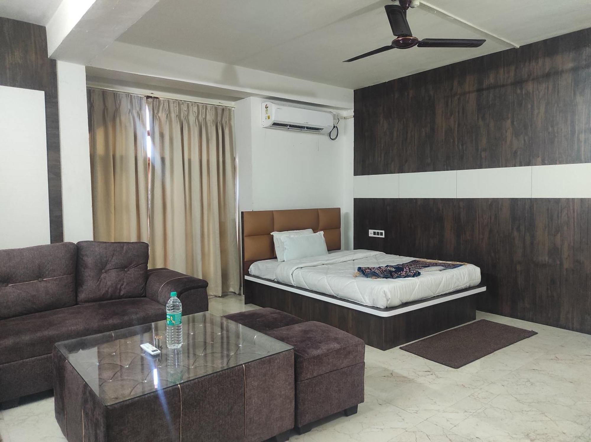 Hotel Sg Hub Tower Margherita Екстер'єр фото