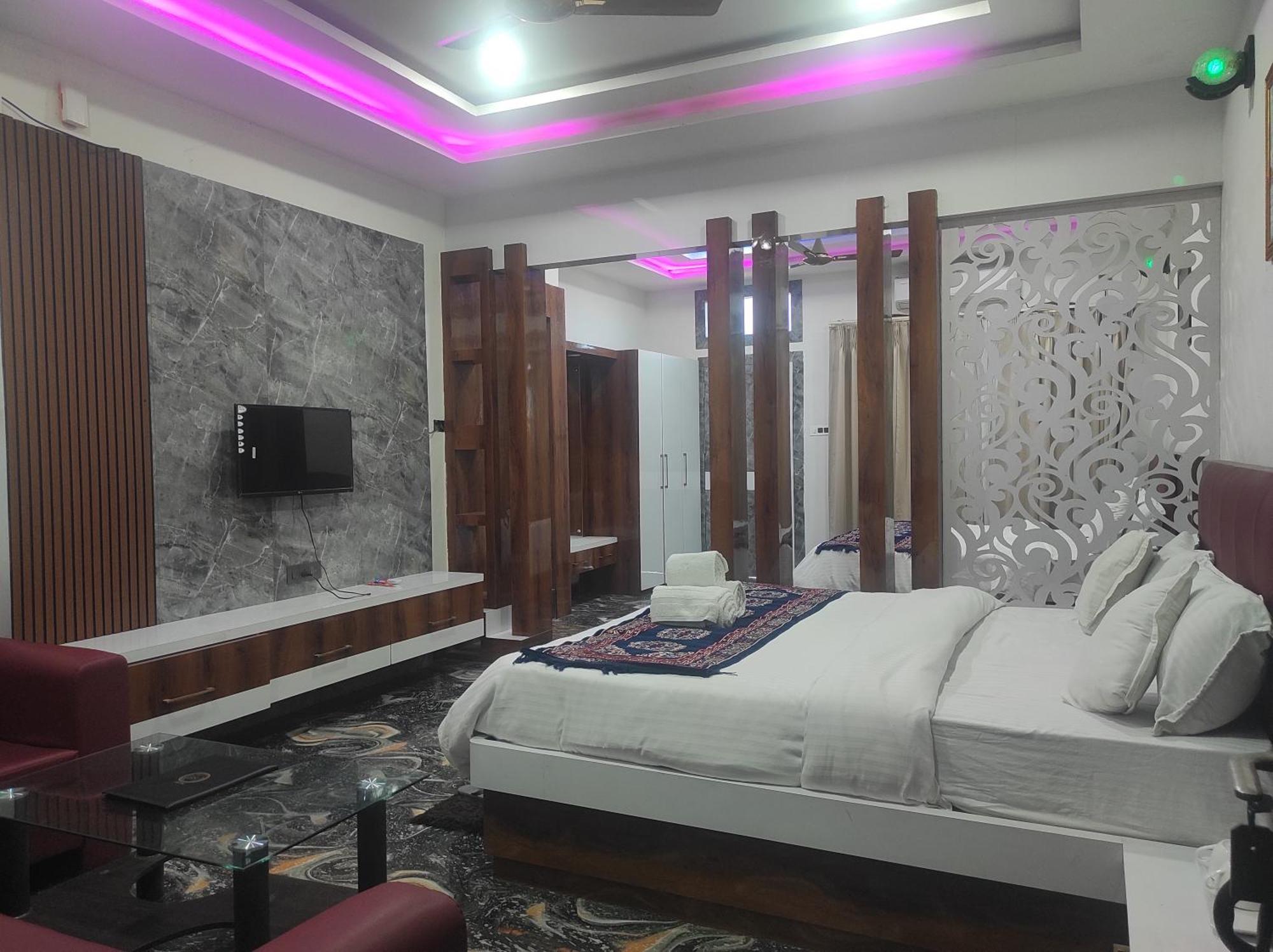 Hotel Sg Hub Tower Margherita Екстер'єр фото
